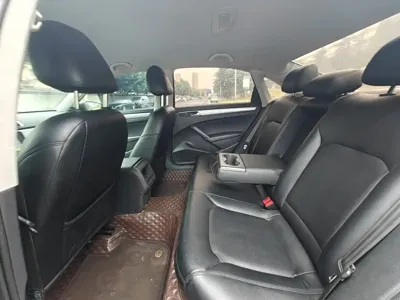 Volkswagen Passat 2019, 74000 км, за 9681.98 USD - фото 6