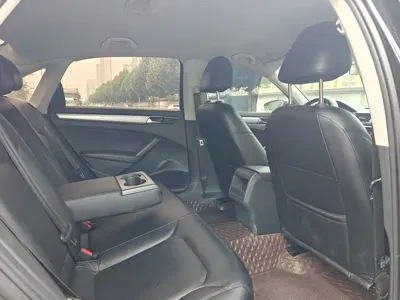 Volkswagen Passat 2019, 74000 км, за 9681.98 USD - фото 14