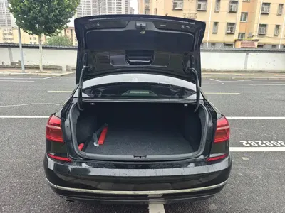 Volkswagen Passat 2019, 74000 км, за 9681.98 USD - фото 15