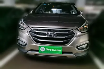 Hyundai ix35 2013, 108300 км, за 3933 USD