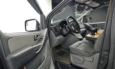 Hyundai Starex 2010, 174206 км, за 3803.2 USD - фото 10