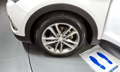 Hyundai Santafe 2016, 137078 км, за 7225.43 USD
