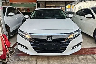 Honda Accord 2018, 69000 км, за 15047 USD
