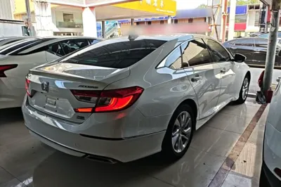 Honda Accord 2018, 69000 км, за 15047 USD - фото 6