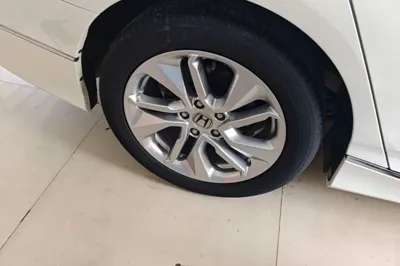 Honda Accord 2018, 69000 км, за 15047 USD - фото 11