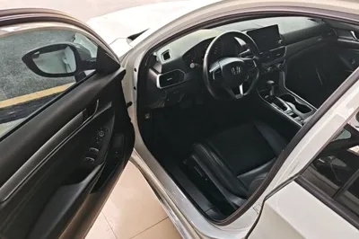 Honda Accord 2018, 69000 км, за 15047 USD - фото 18