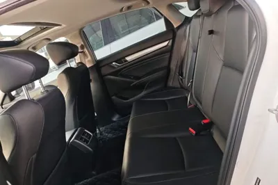 Honda Accord 2018, 69000 км, за 15047 USD - фото 20