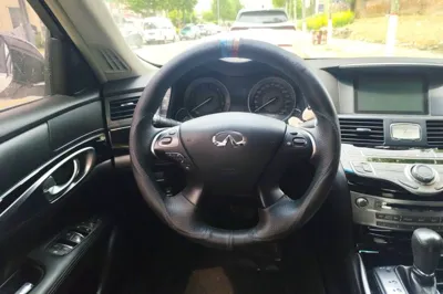 Infiniti Q70 2017, 135100 км, за 13183 USD - фото 12