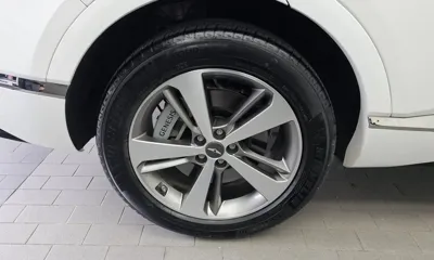 Genesis GV80 2023, 36015 км, за 37612.4 USD