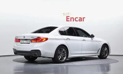 BMW 5-Series 2018, 124825 км, за 14740.89 USD