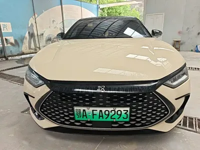 BYD Han 2022, 68800 км, за 11786.12 USD