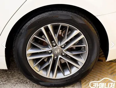 Hyundai Grandeur 2019, 316149 км, за 4164.47 USD - фото 18