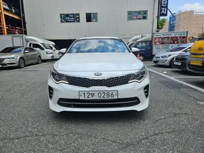 Kia K5 2017, 50502 км, за 6240.65 USD
