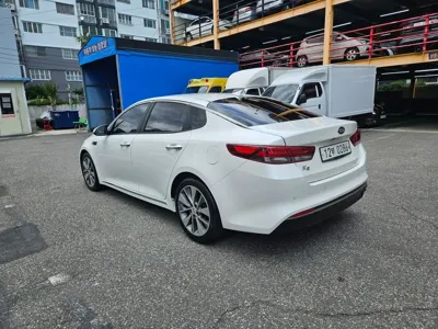 Kia K5 2017, 50502 км, за 6240.65 USD
