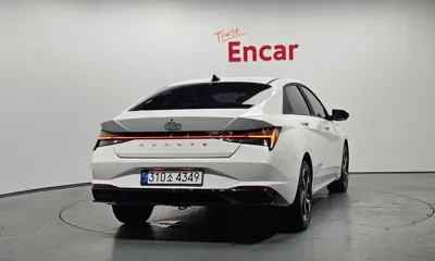 Hyundai Avante 2023, 40551 км, за 12703.59 USD