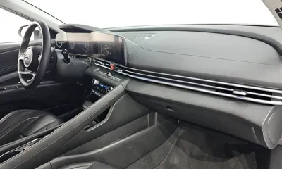 Hyundai Avante 2023, 40551 км, за 12703.59 USD - фото 29