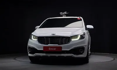 Kia Canival 2017, 96733 км, за 7811.47 USD
