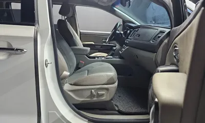 Kia Canival 2017, 96733 км, за 7811.47 USD - фото 26
