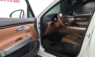 Genesis GV70 2023, 99943 км, за 23624.79 USD - фото 10