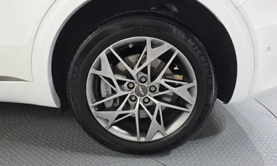 Genesis GV70 2023, 99943 км, за 23624.79 USD - фото 21