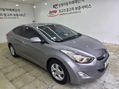 Hyundai Avante 2012, 127857 км, за 2472.03 USD
