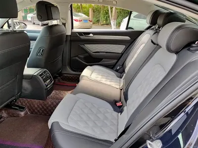 Volkswagen Magotan 2023, 68000 км, за 16620.24 USD - фото 8