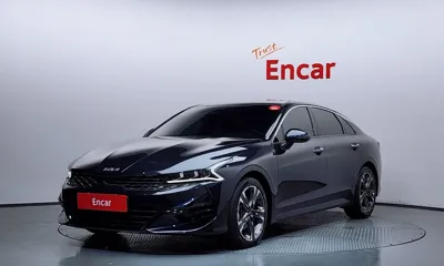 Kia K5 · 2023 год