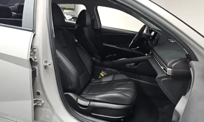 Hyundai Avante 2021, 22567 км, за 12247.56 USD - фото 12