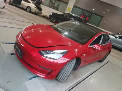 Tesla Model 3 · 2020 год