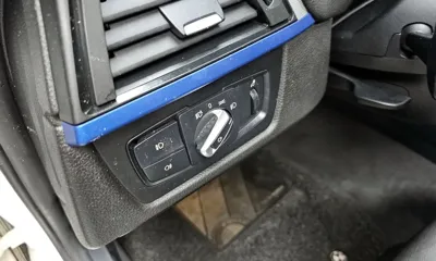BMW 3-Series 2015, 172338 км, за 6897 USD - фото 17
