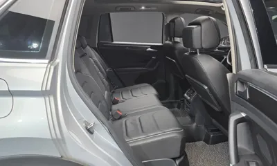 Volkswagen Tiguan 2018, 95918 км, за 11465.8 USD - фото 11