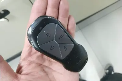 Xpeng P7+ 2024, 33800 км, за 24743 USD - фото 23