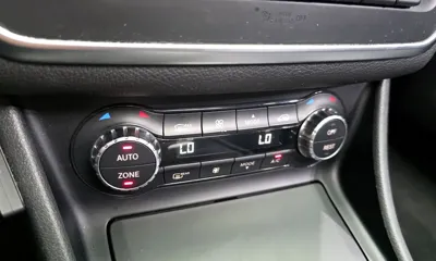 Mercedes-Benz CLA-Class 2014, 141899 км, за 5120.13 USD - фото 18
