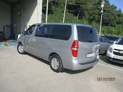 Hyundai Starex 2015, 121006 км, за 6147.68 USD
