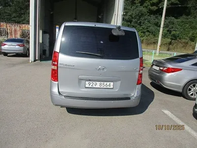 Hyundai Starex 2015, 121006 км, за 6147.68 USD