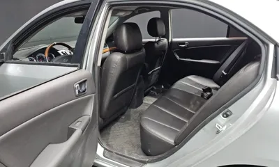 Hyundai Sonata 2009, 55138 км, за 3057.51 USD - фото 12