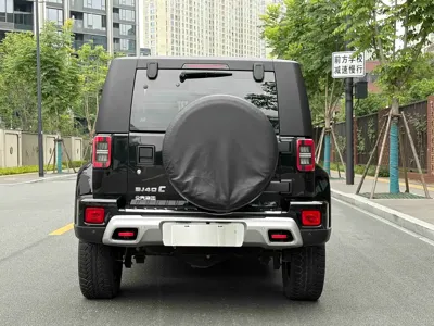 Beijing Off-Road BJ40 2022, 40000 км, за 12630.53 USD - фото 17