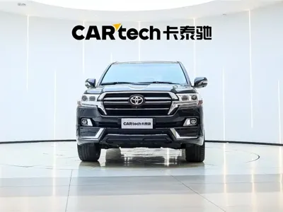 Toyota Land Cruiser 2019, 118000 км, за 101234.06 USD