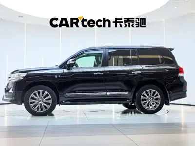 Toyota Land Cruiser 2019, 118000 км, за 101234.06 USD