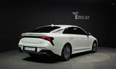 Kia K5 2025, 5520 км, за 19372.03 USD - фото 2