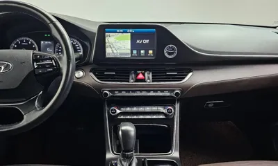 Hyundai Grandeur 2018, 49312 км, за 32520.2 USD - фото 17