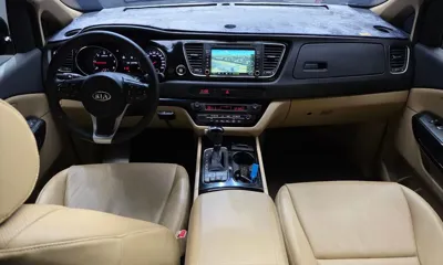 Kia Canival