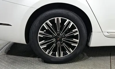 Kia K7 2016, 152992 км, за 5507.42 USD