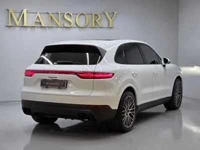 Porsche Cayenne 2022, 44900 км, за 59734.8 USD