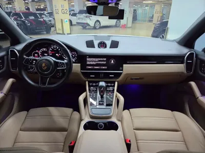 Porsche Cayenne 2022, 44900 км, за 59734.8 USD - фото 7