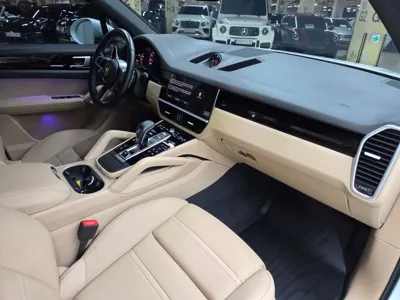 Porsche Cayenne 2022, 44900 км, за 59734.8 USD - фото 13