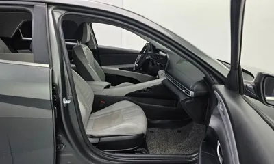 Hyundai Avante 2021, 79113 км, за 11636.22 USD - фото 11
