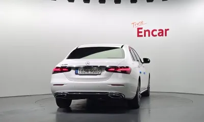 Mercedes-Benz E-Class 2021, 50917 км, за 23368.78 USD