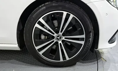 Mercedes-Benz E-Class 2021, 50917 км, за 23368.78 USD