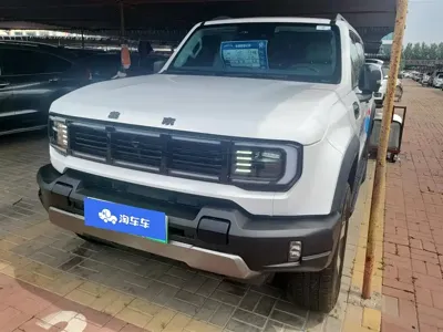 Beijing Off-Road 北京越野BJ40增程 · 2025 год
